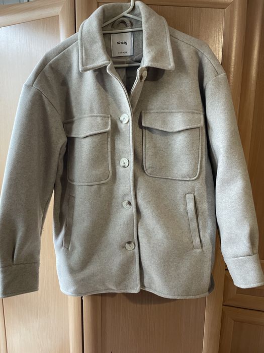 Бежово Палто размер:М