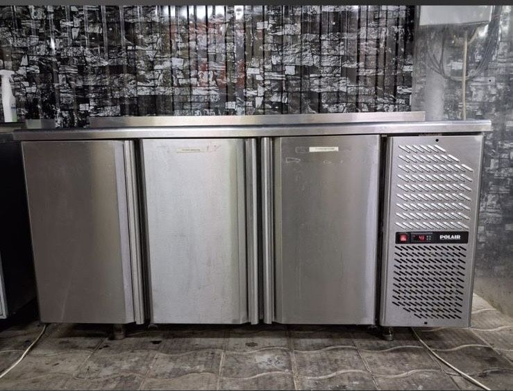 Холодильный стол Polair б/у