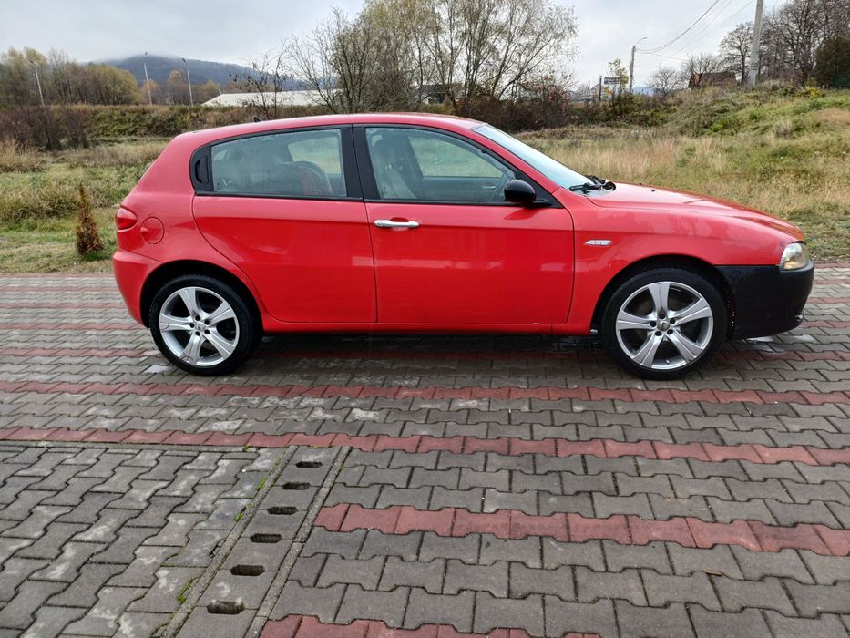 Vând alfa Romeo 147
