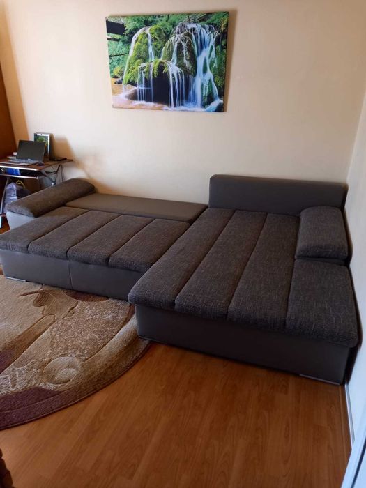 Vand coltar extensibil cu lada de depozitare pentru sufragerie