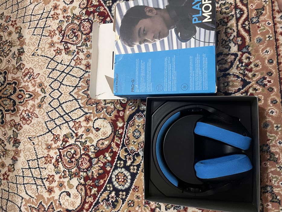Наушник Logitech G233 , Logitech G102