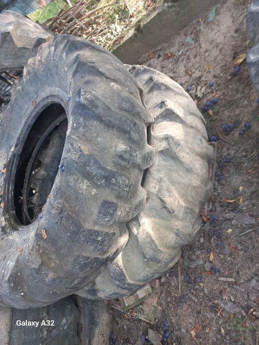 Cauciucuri 16,9/14 r28