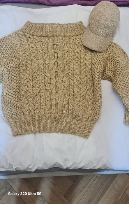 Свитер рубан, кепка в подарок