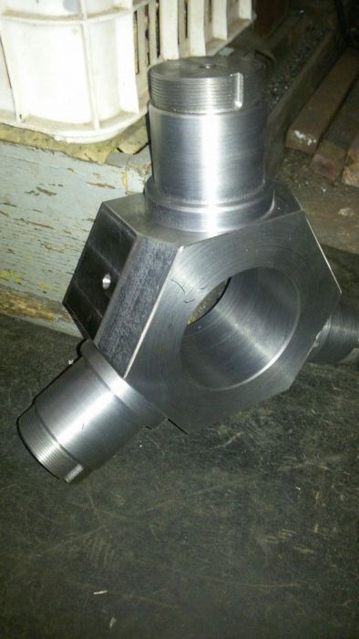 Изработвам детайли по поръчка на струг,фреза и плосък шлайф!