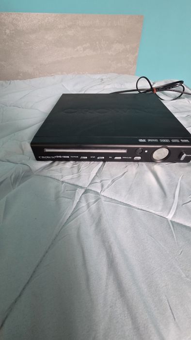 Двд плеър Crown dvd 1500B
