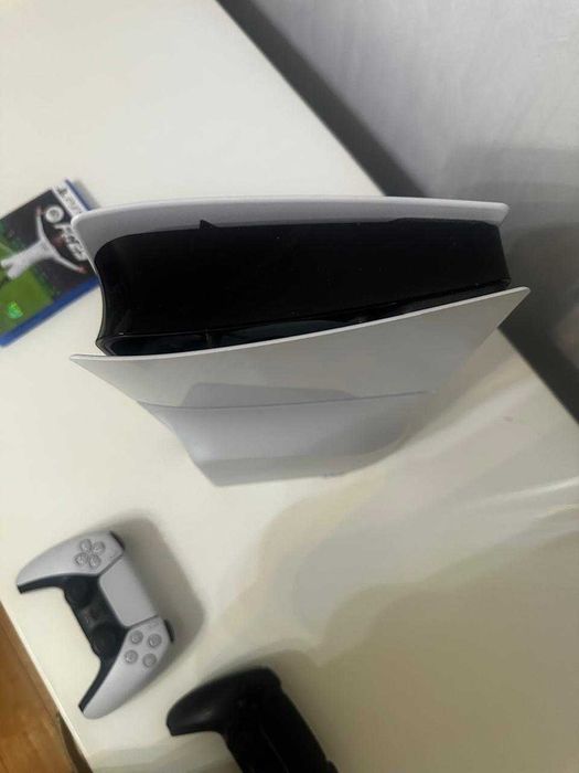 PS5 Slim С Дисководом, 2 Геймпадами, 1ТБ, Фифа 25