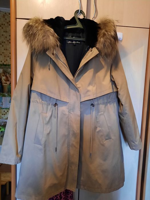 Продам парку 54размер