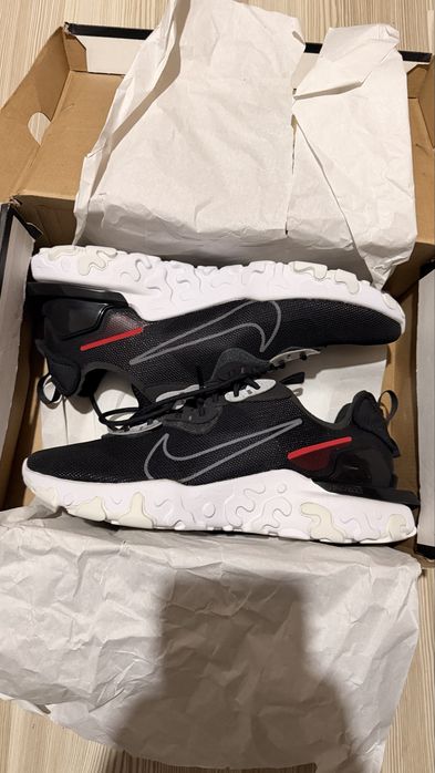 Nike react vision 3m marimea 45 noi.