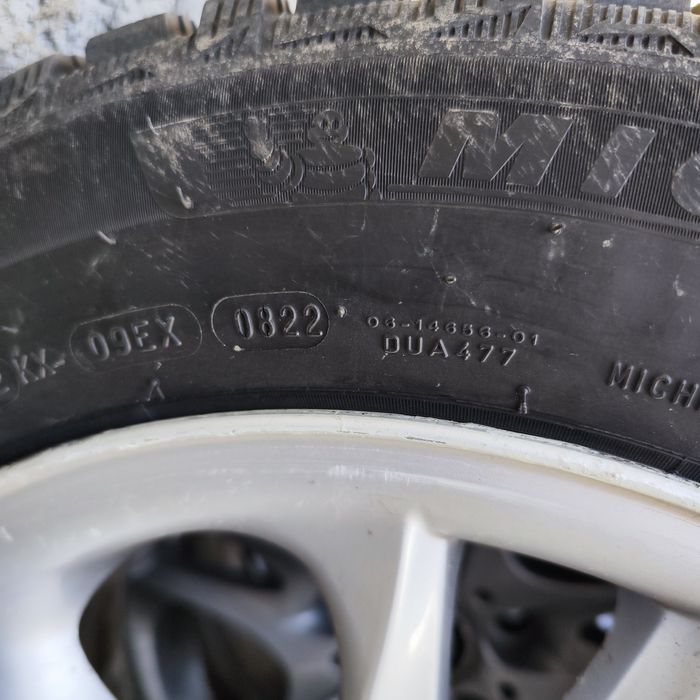 Зимняя резина Michelin XIN4 R17