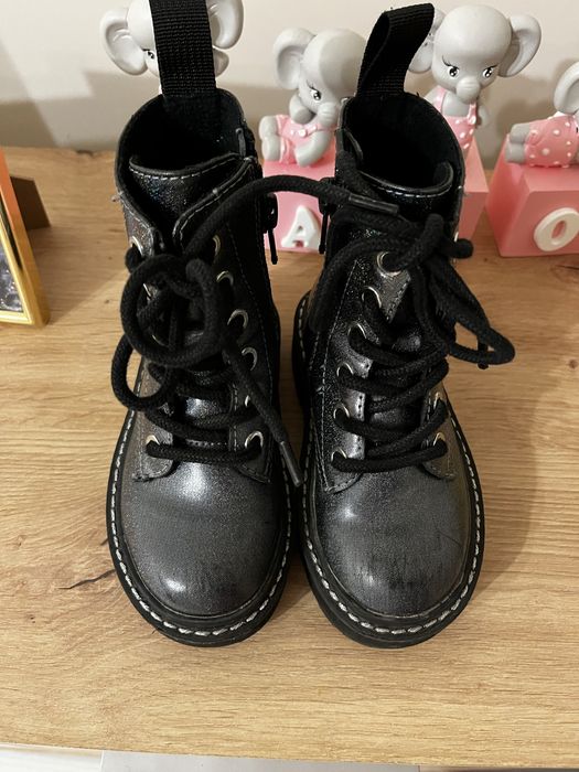 Бляскави боти HM 24 размер