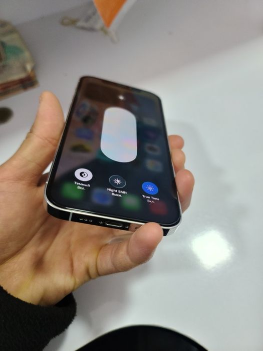 Ayfon 12 pro sotiladi