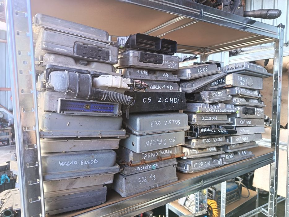 Компютри/Автомобилни Компютри