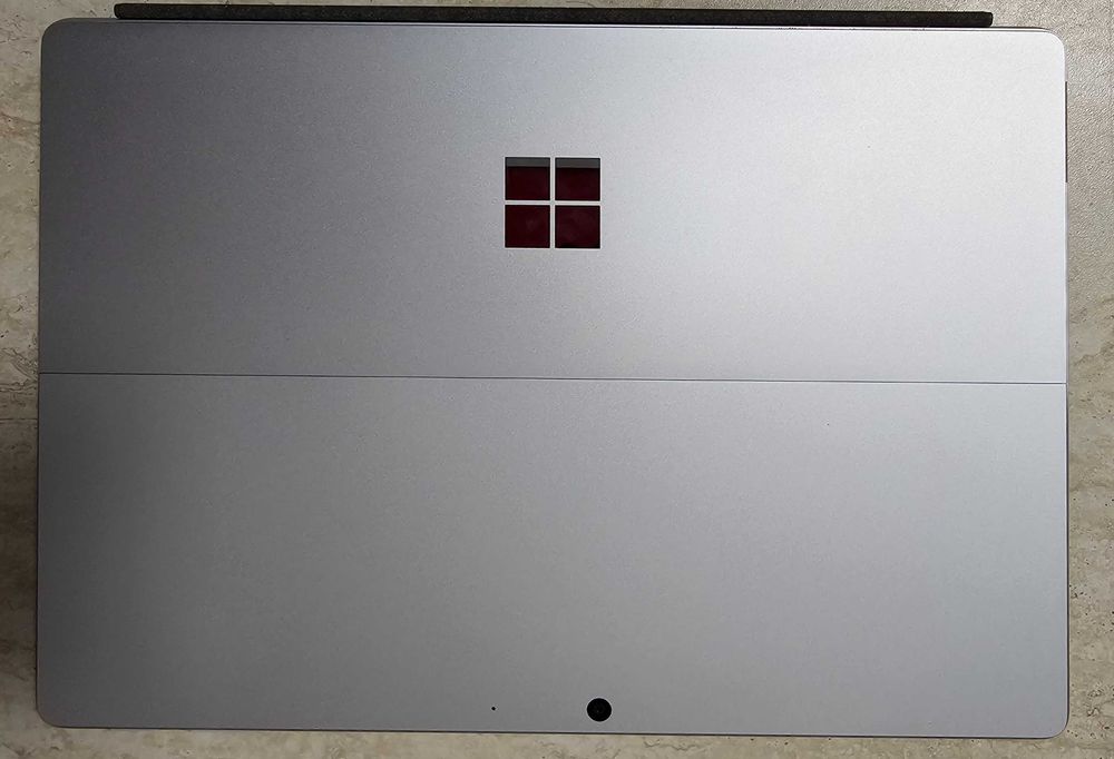 Tableta Microsoft Surface Pro 10 i5 135U 16Gb 256Gb