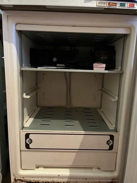 Кондиционер,Морозилка,Тикув машина, сотилади!!!