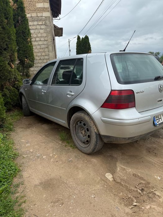 Masina golf 4 de vanzare