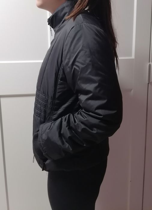 Дамско зимно яке, размер Л, 20 лв.