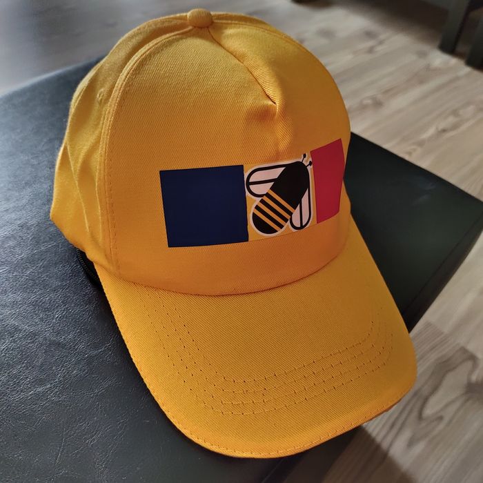 Sapca design casca Vettel F1, Save The Bees, Stop Mining Tar Sands