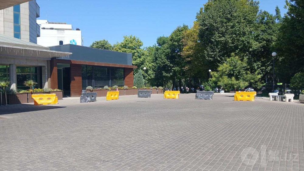 Йўл бордюрлари, конуслар ва тўсиқлар ишлаб чиқарувчидан