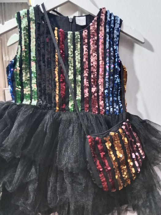 Продам детское платье