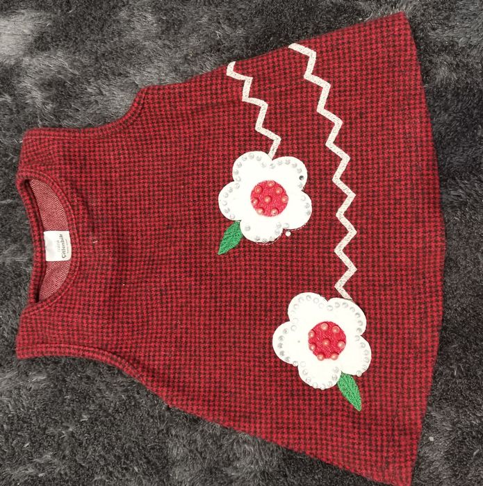 Лот  рокли 6-9м.