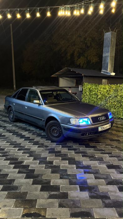 Ауди с4 продам хорошем состояние 91год