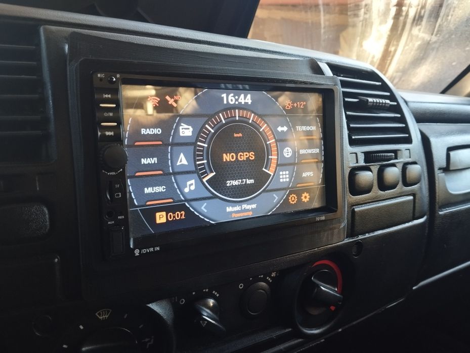 Продам 2 din магнитолу Андроид