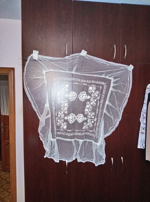Салфетки, накидушки на подушки.