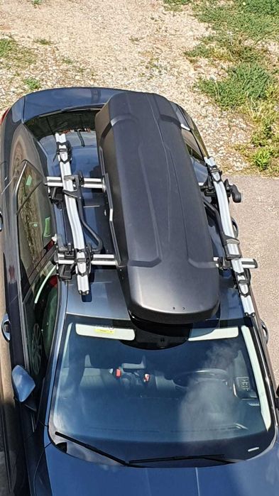 Inchiriez Cutie portbagaj Thule Force XT Sport/ Suport biciclete Thule