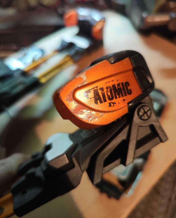 Крепление для скитур ,фрирайд Atomic Tracker.