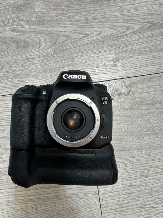Obiectiv + Aparat foto Canon EOS 7D