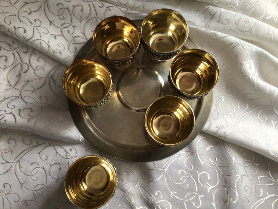 Коньячные стопки на подставке