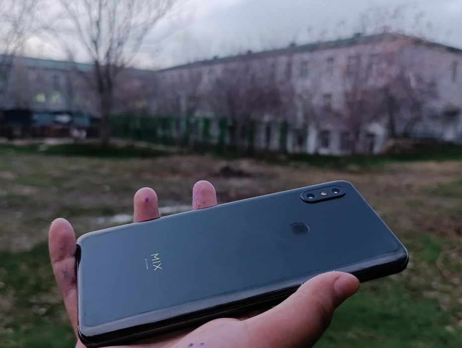 Mi mix 3 редки телефон