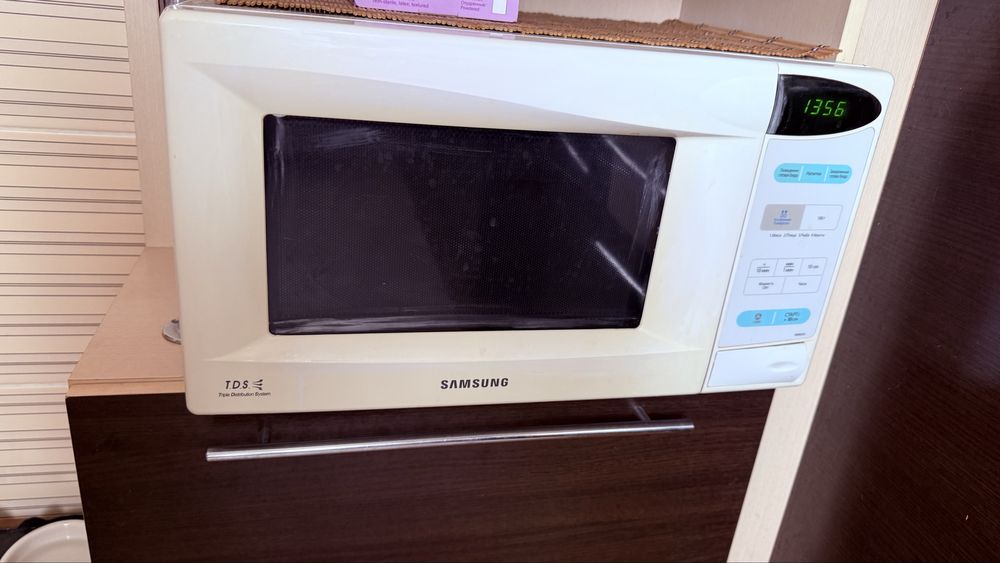 Микроволновка Lg