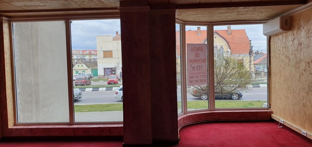 Spațiu comercial de închiriat  în  Sebeș zona centrală