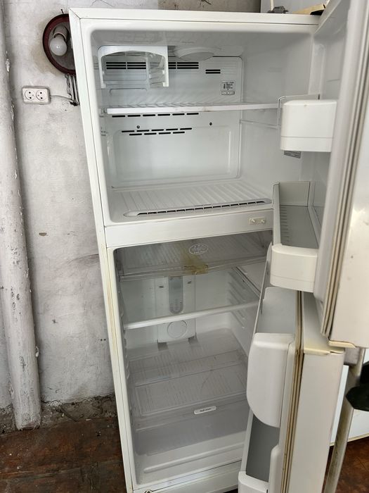 Продается холодильник