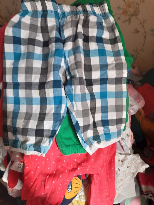 Продам детские вещи