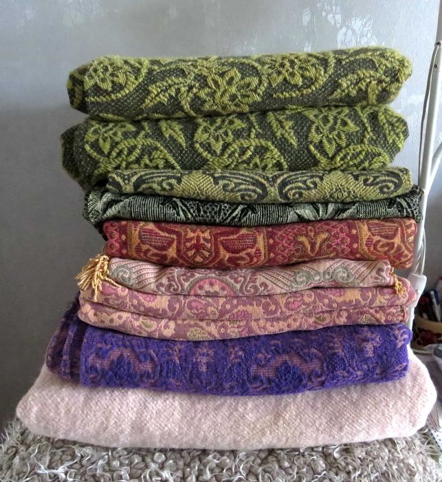 Покривки, кувертюри, вълнени