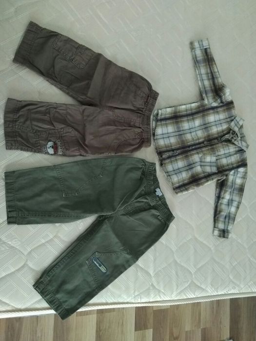 Lot pantaloni si cămașă 18 luni