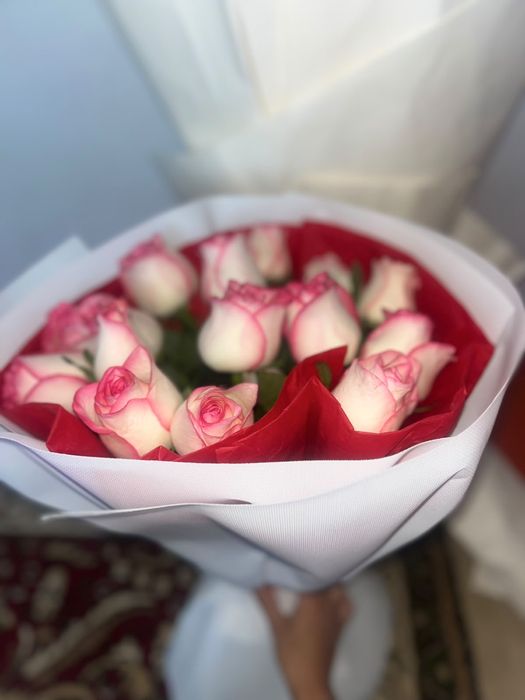 Роза сатлады әдемі
