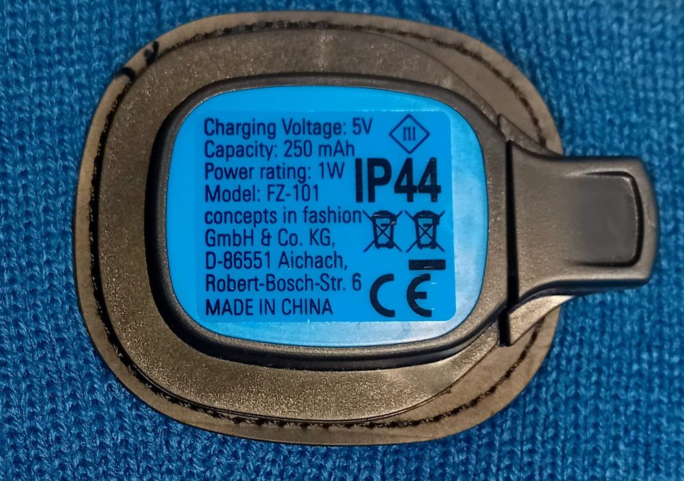 Fes cu lanterna LED USB