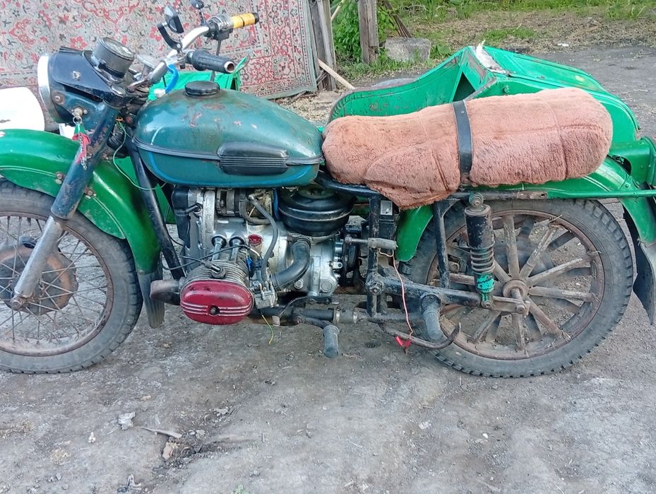 Продам мотоцикл Урал