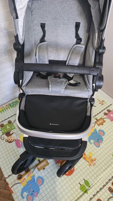 Комбинирана бебешка количка 3 в 1 KikkaBoo - Irene, Light Grey