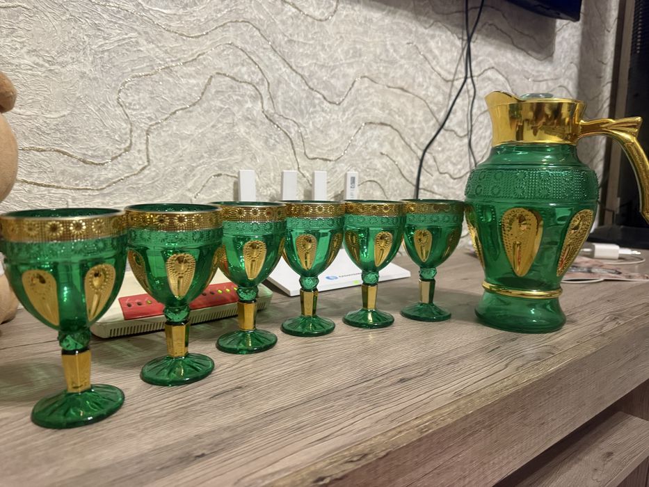 Набор стаканов с графином