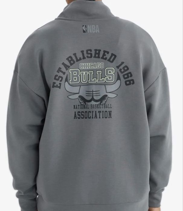 Hanorac Chicago Bulls - half zip, mărimea [M], starea excelenta.