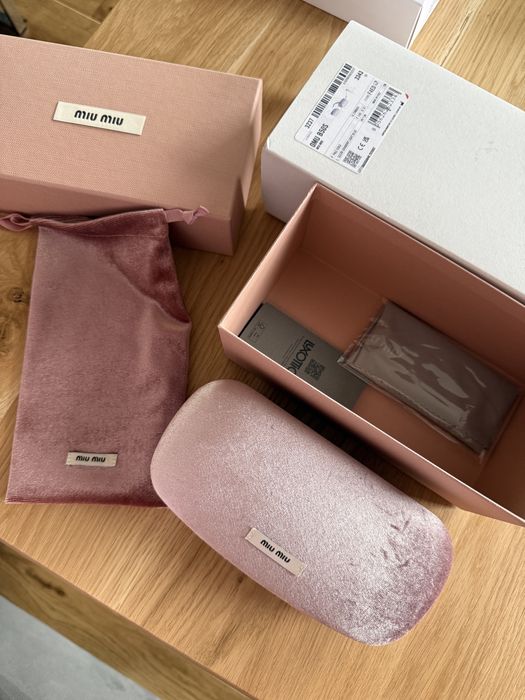 Слънчеви очила Miu Miu