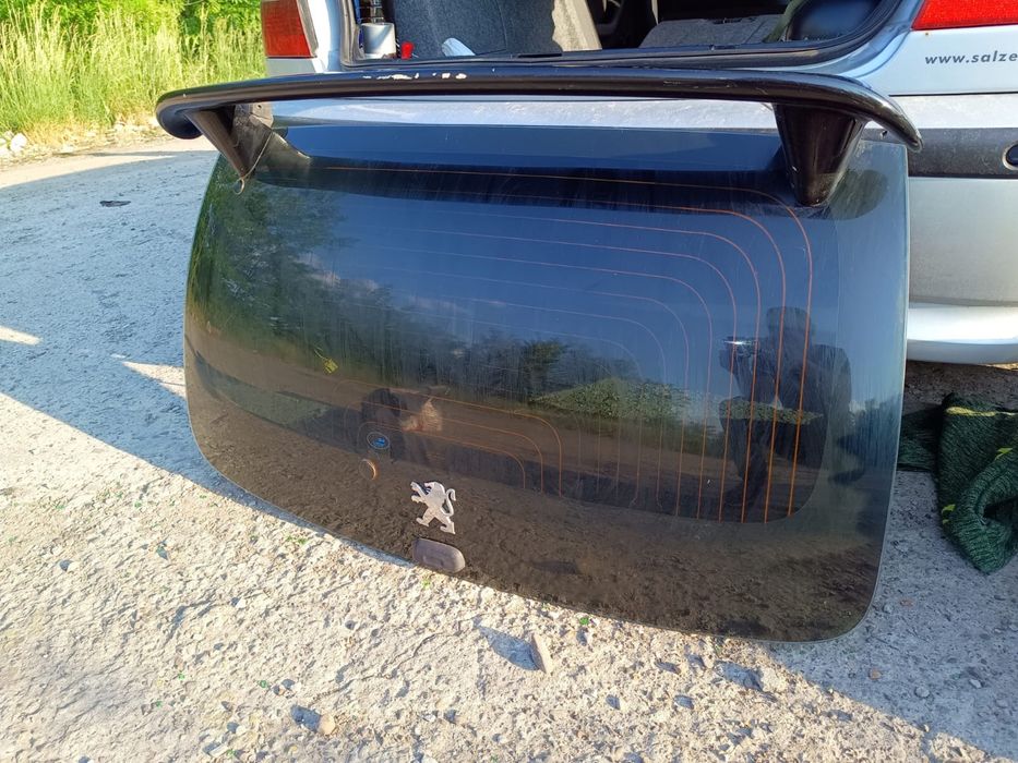 Peugeot 107 capota far