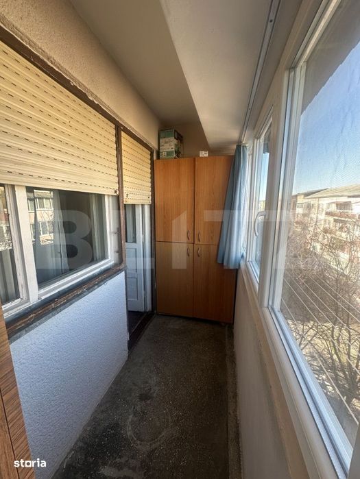 Apartament 3 camere, 70 mp, Micro 16