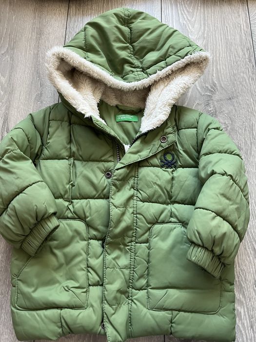 Бебешко яке на beneton