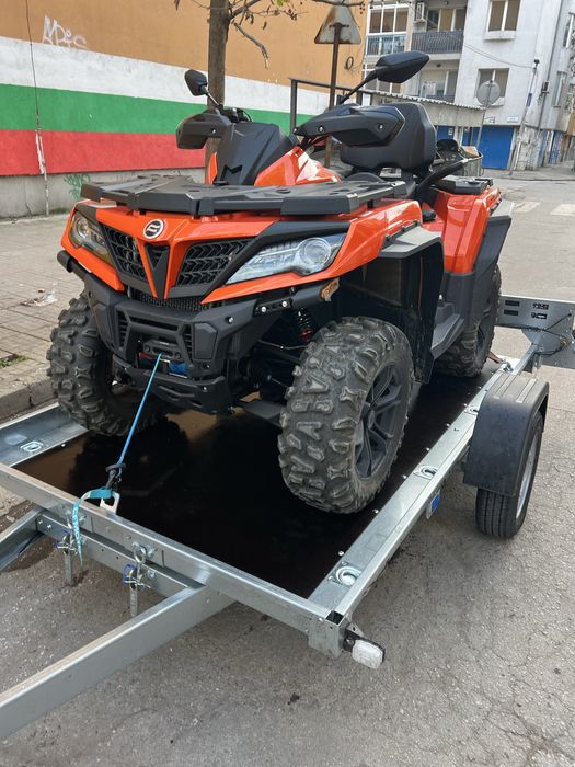 Ремаркета и платформи под наем и транпортни услуги