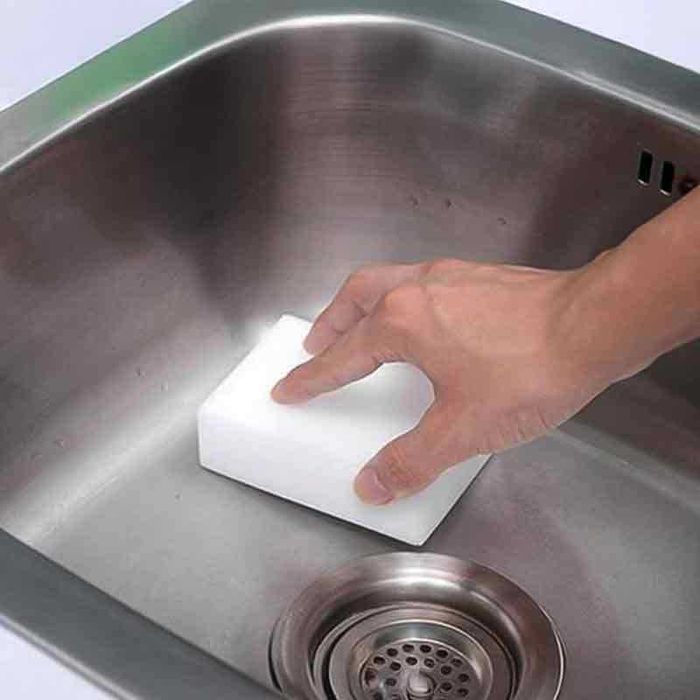 Магическа гъба за почистване на упорити петна